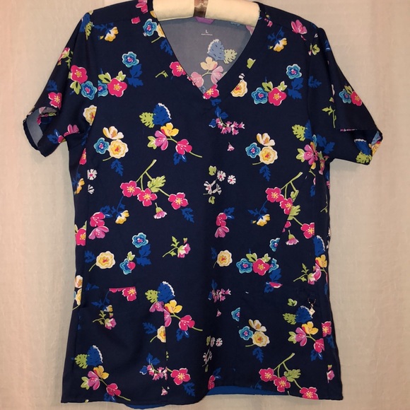 Vera Bradley Tops - -[Vera Bradley]- Floral Scrub Top